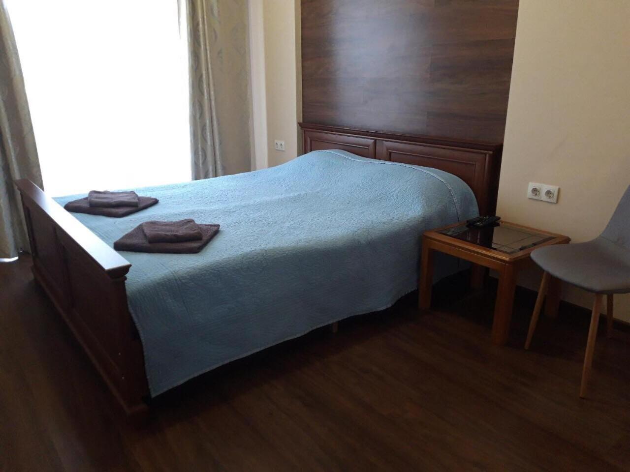 Lutsk, Double-Room Apartments Buitenkant foto